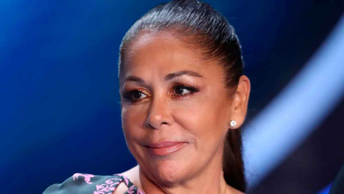 Se desvela un secreto de la Pantoja 40 años más tarde: así es la pensión de  la Seguridad Social que cobra la cantante