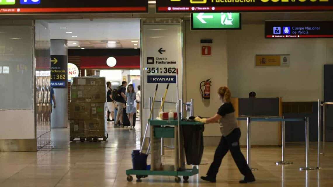 Trabajo limpiador/a aeropuerto Madrid