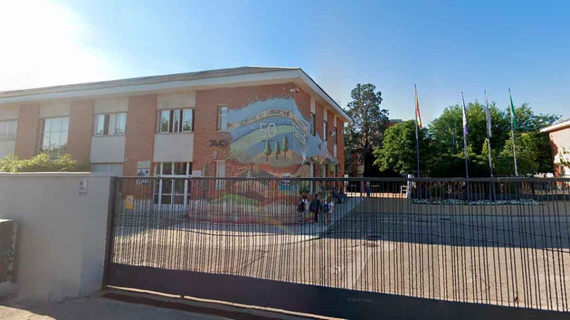 Trabajar conserje colegio Alameda de Osuna