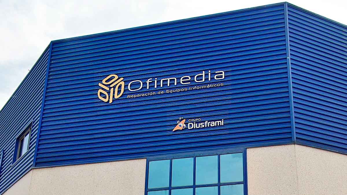 Trabajar laboratorio Ofimedia Reparaciones Getafe